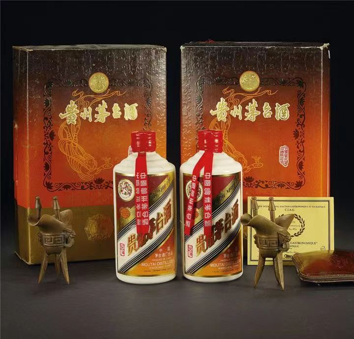 杂多礼盒茅台酒回收